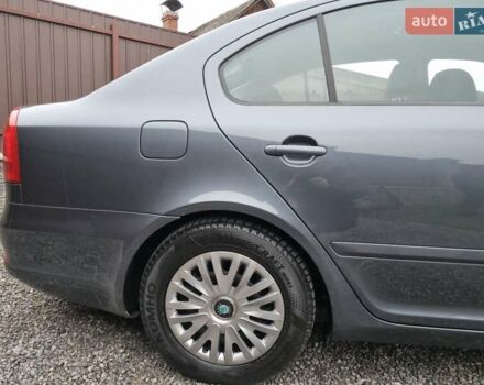 Сірий Шкода Октавія, об'ємом двигуна 2 л та пробігом 245 тис. км за 9200 $, фото 12 на Automoto.ua