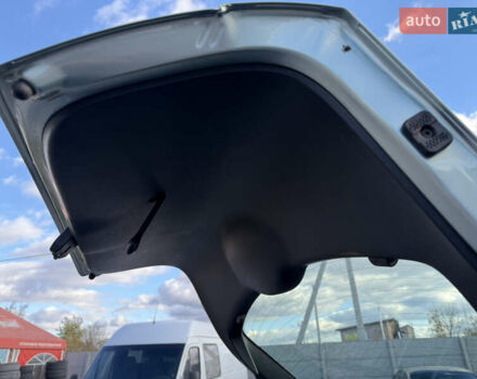 Серый Шкода Октавия, объемом двигателя 1.6 л и пробегом 246 тыс. км за 7999 $, фото 33 на Automoto.ua