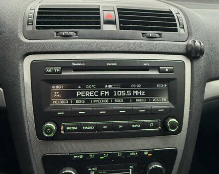 Серый Шкода Октавия, объемом двигателя 1.8 л и пробегом 132 тыс. км за 10500 $, фото 1 на Automoto.ua