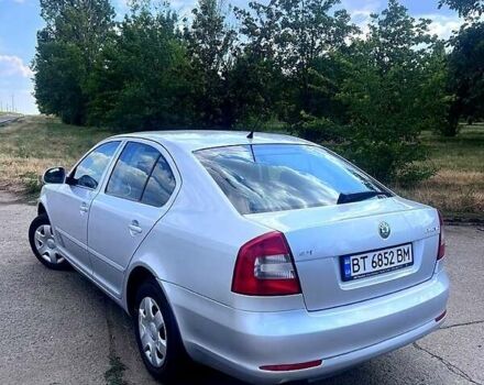 Сірий Шкода Октавія, об'ємом двигуна 1.6 л та пробігом 180 тис. км за 8400 $, фото 2 на Automoto.ua