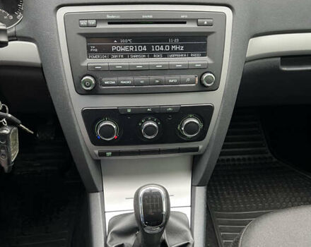 Сірий Шкода Октавія, об'ємом двигуна 1.8 л та пробігом 101 тис. км за 8950 $, фото 12 на Automoto.ua