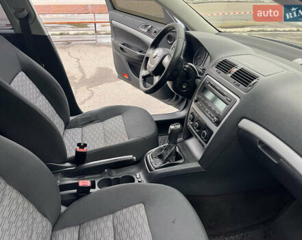 Сірий Шкода Октавія, об'ємом двигуна 1.6 л та пробігом 297 тис. км за 7600 $, фото 9 на Automoto.ua