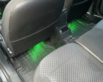 Сірий Шкода Октавія, об'ємом двигуна 1.6 л та пробігом 175 тис. км за 7600 $, фото 1 на Automoto.ua