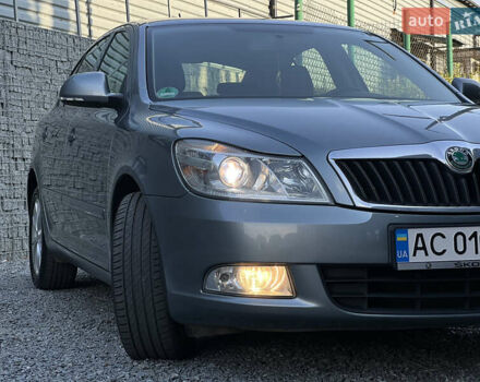 Серый Шкода Октавия, объемом двигателя 1.6 л и пробегом 220 тыс. км за 8500 $, фото 12 на Automoto.ua