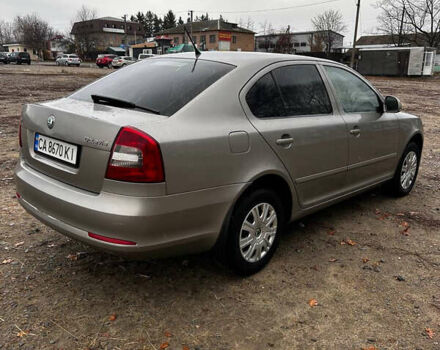 Серый Шкода Октавия, объемом двигателя 1.8 л и пробегом 263 тыс. км за 5999 $, фото 2 на Automoto.ua