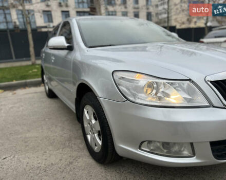 Серый Шкода Октавия, объемом двигателя 1.6 л и пробегом 193 тыс. км за 6800 $, фото 3 на Automoto.ua