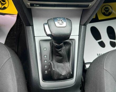 Серый Шкода Октавия, объемом двигателя 1.6 л и пробегом 210 тыс. км за 8500 $, фото 12 на Automoto.ua