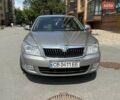 Серый Шкода Октавия, объемом двигателя 1.6 л и пробегом 165 тыс. км за 8600 $, фото 1 на Automoto.ua