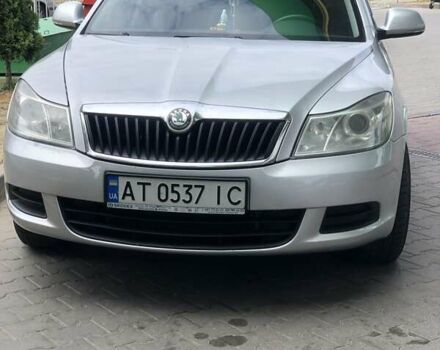 Сірий Шкода Октавія, об'ємом двигуна 1.6 л та пробігом 305 тис. км за 7850 $, фото 1 на Automoto.ua