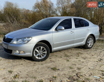 Сірий Шкода Октавія, об'ємом двигуна 1.6 л та пробігом 144 тис. км за 8300 $, фото 2 на Automoto.ua