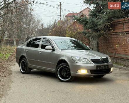 Сірий Шкода Октавія, об'ємом двигуна 1.8 л та пробігом 160 тис. км за 7300 $, фото 1 на Automoto.ua