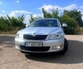 Серый Шкода Октавия, объемом двигателя 1.6 л и пробегом 180 тыс. км за 8400 $, фото 1 на Automoto.ua