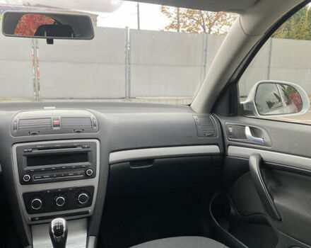 Сірий Шкода Октавія, об'ємом двигуна 1.9 л та пробігом 179 тис. км за 8900 $, фото 44 на Automoto.ua