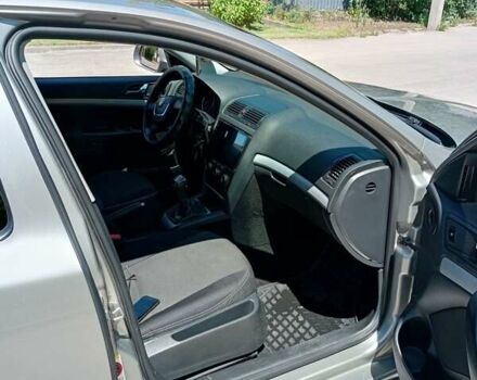 Сірий Шкода Октавія, об'ємом двигуна 1.8 л та пробігом 174 тис. км за 8100 $, фото 11 на Automoto.ua
