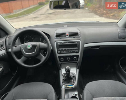 Серый Шкода Октавия, объемом двигателя 1.6 л и пробегом 193 тыс. км за 6800 $, фото 10 на Automoto.ua