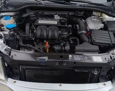 Серый Шкода Октавия, объемом двигателя 1.6 л и пробегом 170 тыс. км за 8800 $, фото 4 на Automoto.ua