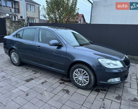 Сірий Шкода Октавія, об'ємом двигуна 2 л та пробігом 244 тис. км за 9400 $, фото 3 на Automoto.ua