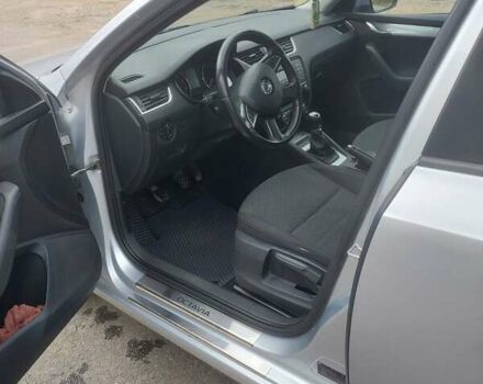 Серый Шкода Октавия, объемом двигателя 1.8 л и пробегом 216 тыс. км за 10500 $, фото 6 на Automoto.ua