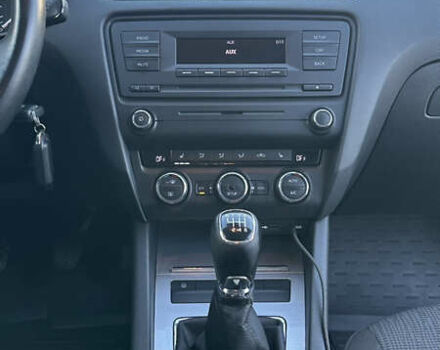 Сірий Шкода Октавія, об'ємом двигуна 1.8 л та пробігом 127 тис. км за 11000 $, фото 17 на Automoto.ua