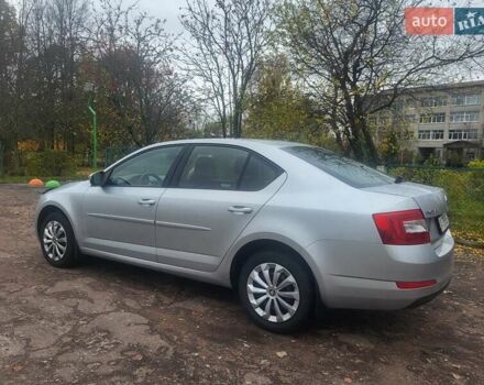 Сірий Шкода Октавія, об'ємом двигуна 1.4 л та пробігом 141 тис. км за 10500 $, фото 12 на Automoto.ua
