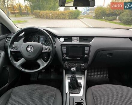 Серый Шкода Октавия, объемом двигателя 1.6 л и пробегом 288 тыс. км за 9950 $, фото 18 на Automoto.ua