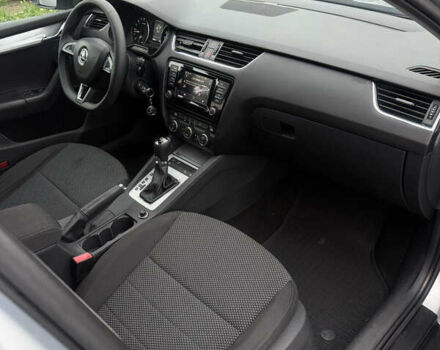 Серый Шкода Октавия, объемом двигателя 2 л и пробегом 198 тыс. км за 12000 $, фото 1 на Automoto.ua