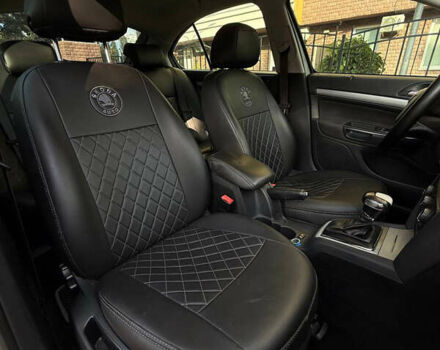 Сірий Шкода Октавія, об'ємом двигуна 1.8 л та пробігом 260 тис. км за 7550 $, фото 7 на Automoto.ua