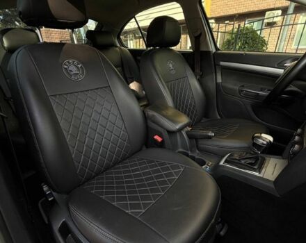 Серый Шкода Октавия, объемом двигателя 1.8 л и пробегом 260 тыс. км за 7850 $, фото 7 на Automoto.ua