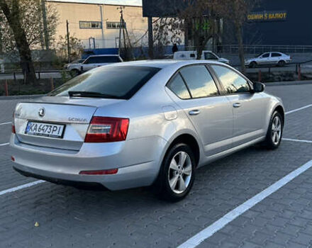 Сірий Шкода Октавія, об'ємом двигуна 1.8 л та пробігом 127 тис. км за 11000 $, фото 7 на Automoto.ua