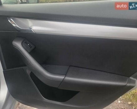 Сірий Шкода Октавія, об'ємом двигуна 1.4 л та пробігом 141 тис. км за 9999 $, фото 23 на Automoto.ua