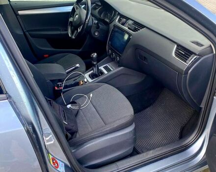 Сірий Шкода Октавія, об'ємом двигуна 1.6 л та пробігом 265 тис. км за 9500 $, фото 3 на Automoto.ua