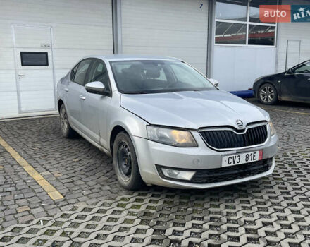 Серый Шкода Октавия, объемом двигателя 1.6 л и пробегом 220 тыс. км за 7300 $, фото 2 на Automoto.ua
