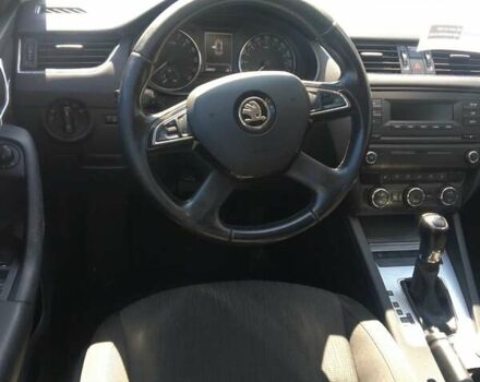 Серый Шкода Октавия, объемом двигателя 1.98 л и пробегом 280 тыс. км за 11200 $, фото 6 на Automoto.ua