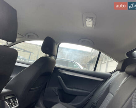 Серый Шкода Октавия, объемом двигателя 1.6 л и пробегом 220 тыс. км за 7300 $, фото 14 на Automoto.ua