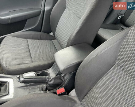 Серый Шкода Октавия, объемом двигателя 1.6 л и пробегом 220 тыс. км за 7300 $, фото 12 на Automoto.ua