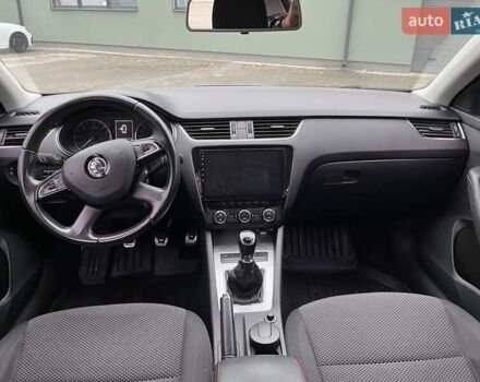 Серый Шкода Октавия, объемом двигателя 1.97 л и пробегом 233 тыс. км за 11100 $, фото 7 на Automoto.ua