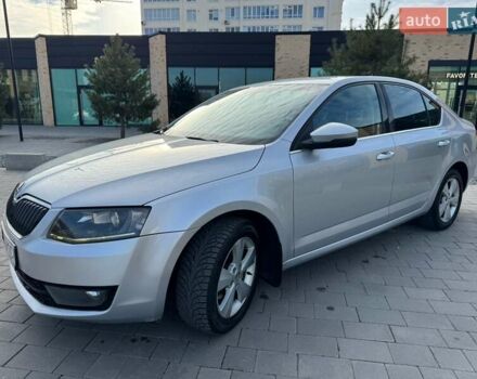Шкода Октавія 2013 у Хмельницькому на Automoto.ua Сірий Шкода Октавія, об'ємом двигуна 1.97 л та пробігом 235 тис. км за 9900 $, фото 2 на Automoto.ua