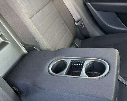 Сірий Шкода Октавія, об'ємом двигуна 1.8 л та пробігом 127 тис. км за 11000 $, фото 14 на Automoto.ua