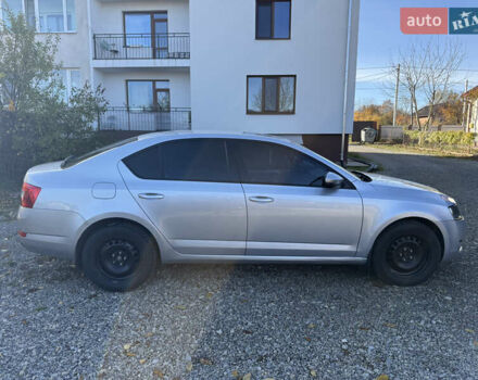 Серый Шкода Октавия, объемом двигателя 2 л и пробегом 178 тыс. км за 11700 $, фото 6 на Automoto.ua