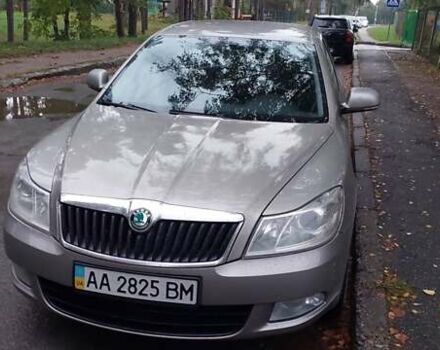 Сірий Шкода Октавія, об'ємом двигуна 1.8 л та пробігом 208 тис. км за 7100 $, фото 1 на Automoto.ua