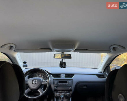 Серый Шкода Октавия, объемом двигателя 2 л и пробегом 178 тыс. км за 11700 $, фото 16 на Automoto.ua