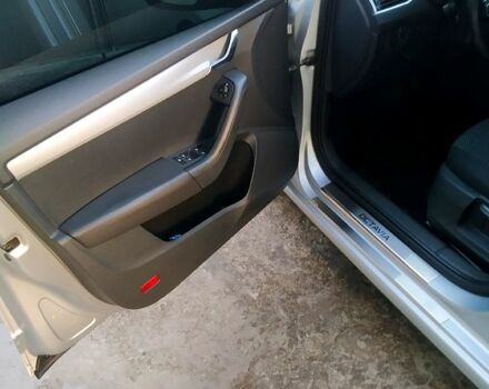 Сірий Шкода Октавія, об'ємом двигуна 1.8 л та пробігом 161 тис. км за 12000 $, фото 11 на Automoto.ua