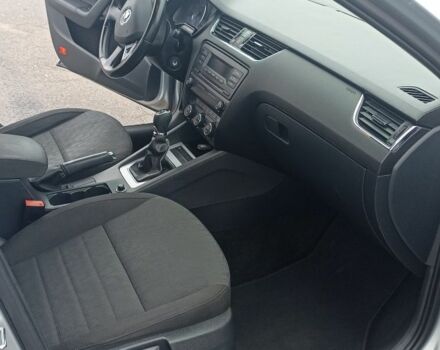 Сірий Шкода Октавія, об'ємом двигуна 1.8 л та пробігом 157 тис. км за 10300 $, фото 14 на Automoto.ua