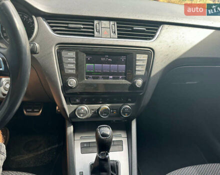 Серый Шкода Октавия, объемом двигателя 1.4 л и пробегом 290 тыс. км за 10000 $, фото 7 на Automoto.ua