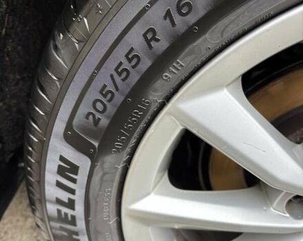 Серый Шкода Октавия, объемом двигателя 1.6 л и пробегом 309 тыс. км за 11700 $, фото 13 на Automoto.ua