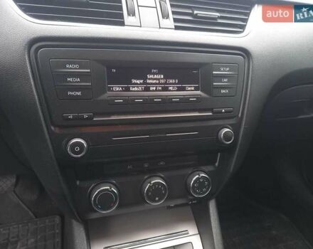 Сірий Шкода Октавія, об'ємом двигуна 2 л та пробігом 162 тис. км за 11800 $, фото 25 на Automoto.ua