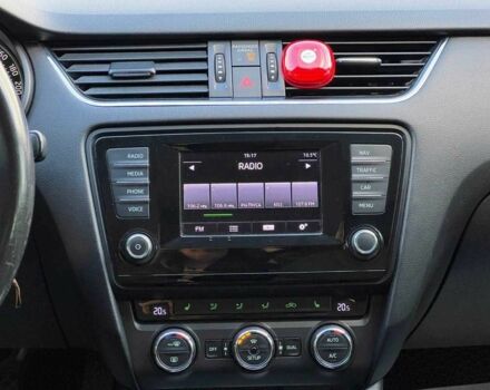 Серый Шкода Октавия, объемом двигателя 2 л и пробегом 246 тыс. км за 12500 $, фото 16 на Automoto.ua