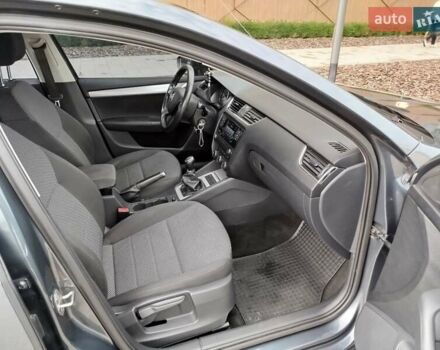 Сірий Шкода Октавія, об'ємом двигуна 1.6 л та пробігом 289 тис. км за 10000 $, фото 17 на Automoto.ua