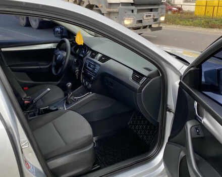 Сірий Шкода Октавія, об'ємом двигуна 1.6 л та пробігом 250 тис. км за 8900 $, фото 18 на Automoto.ua