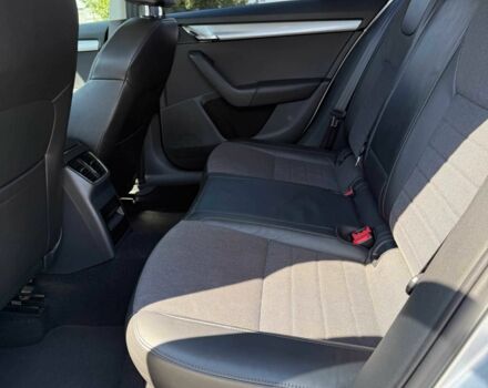 Серый Шкода Октавия, объемом двигателя 1.8 л и пробегом 120 тыс. км за 12500 $, фото 8 на Automoto.ua